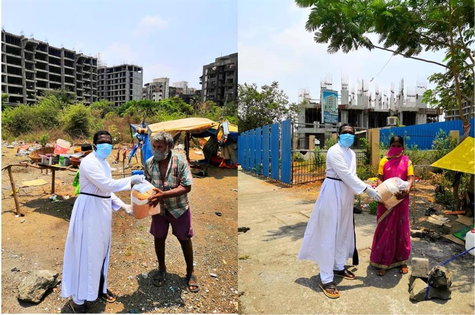 First day distribution of grocery bag's at Panvel