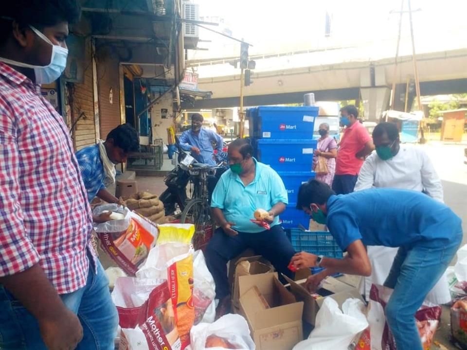 Sixth day distribution of grocery bag's at  Nerul