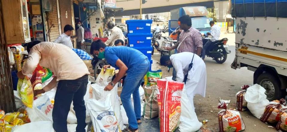 Sixth day distribution of grocery bag's at  Nerul